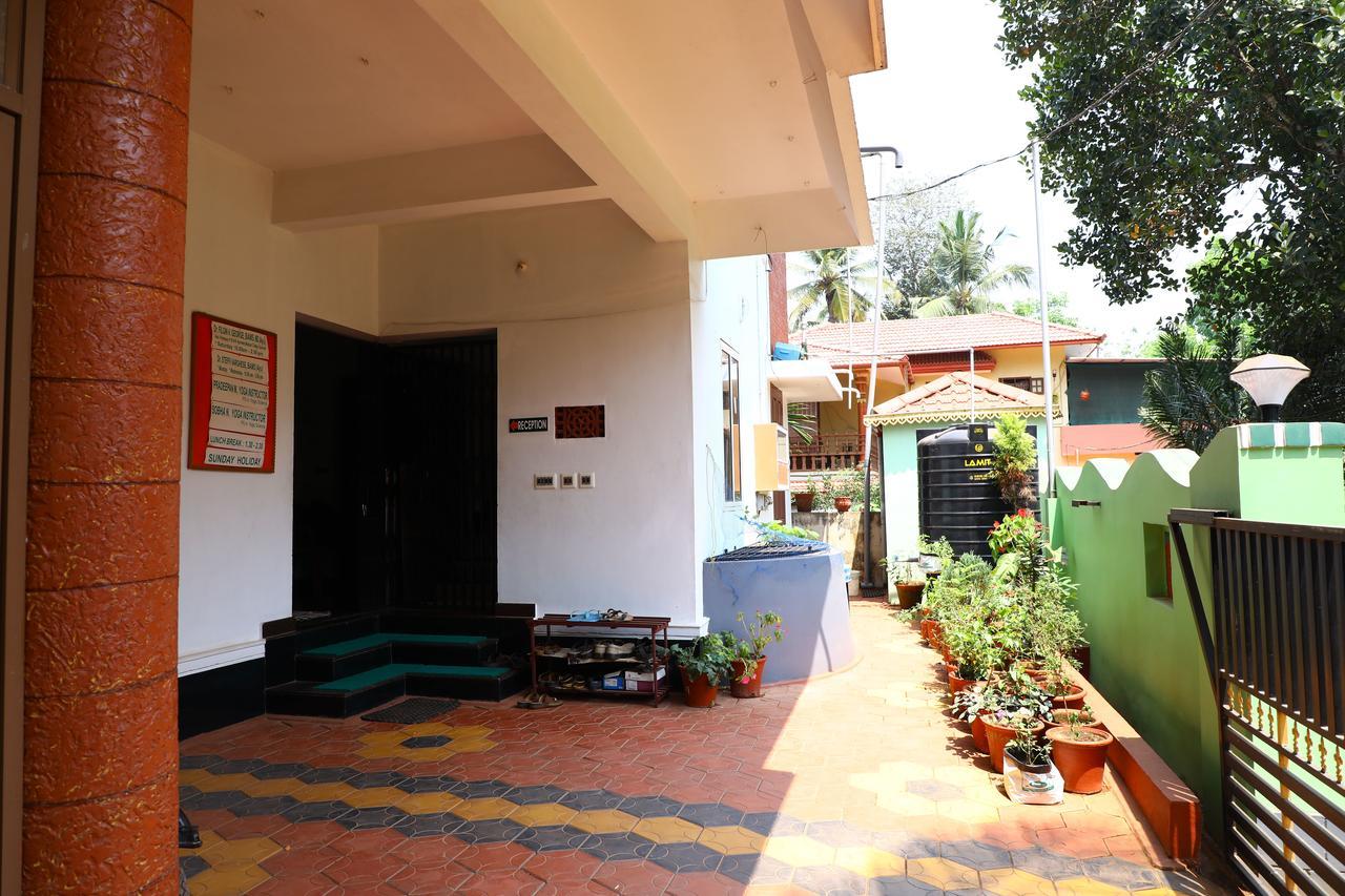 Cbr Ayurhealth Apartment Kannur ภายนอก รูปภาพ
