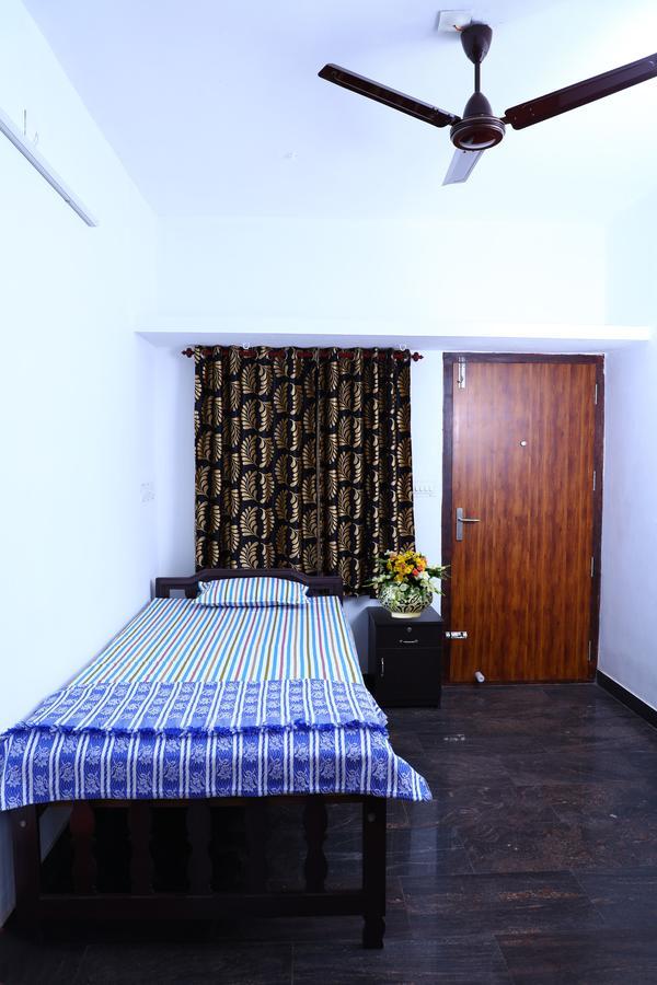 Cbr Ayurhealth Apartment Kannur ภายนอก รูปภาพ