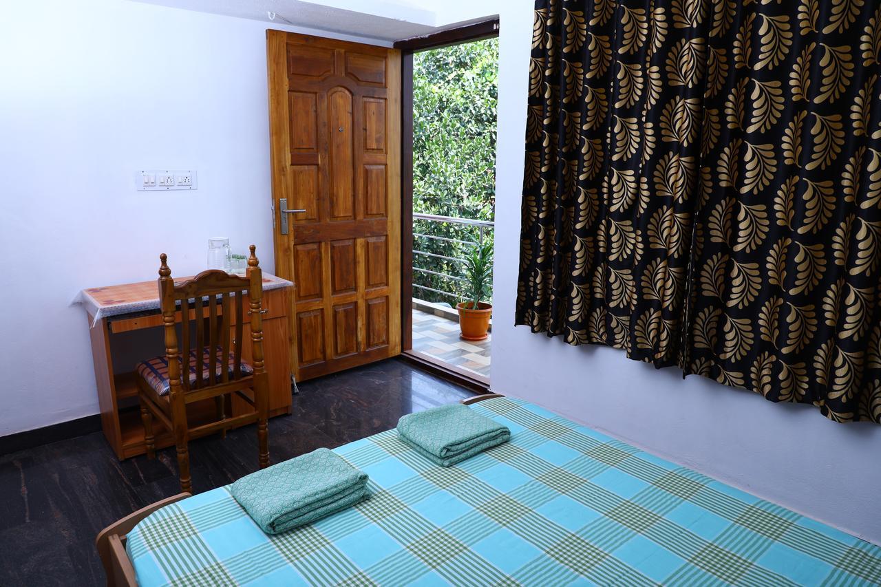 Cbr Ayurhealth Apartment Kannur ภายนอก รูปภาพ